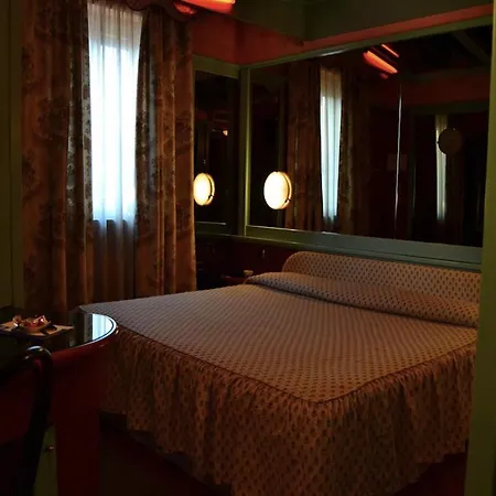 2 Motel 3*