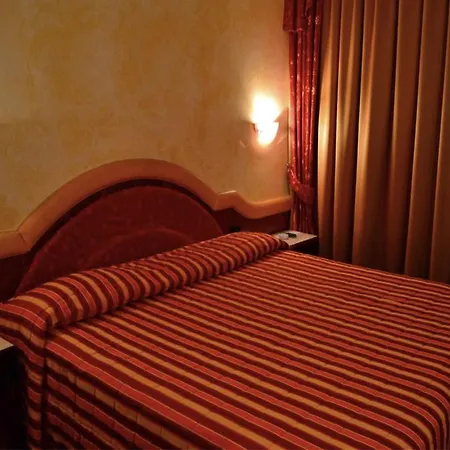 2 Motel Tortona