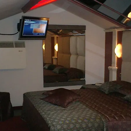 2 Motel 3*