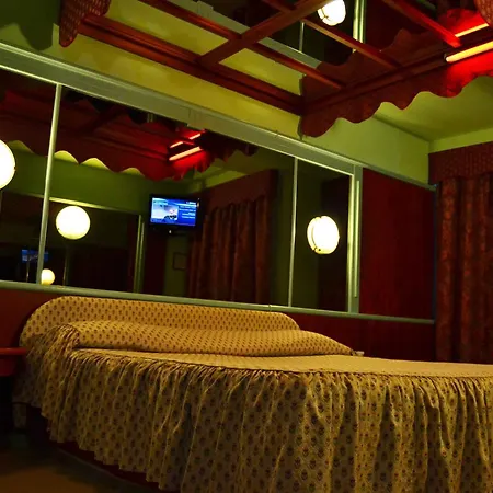 Motel 2 3*