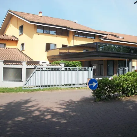 2 Motel 3*