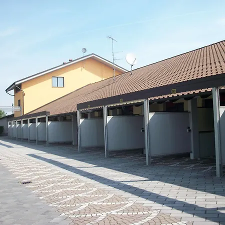 2 Motel Tortona