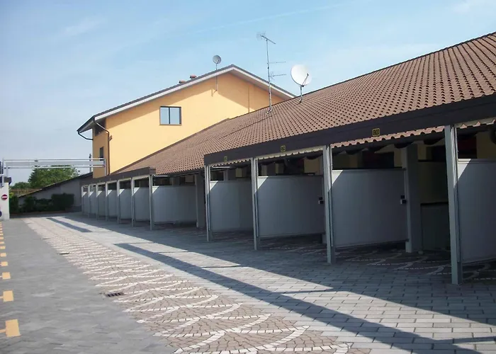 2 Motel Tortona